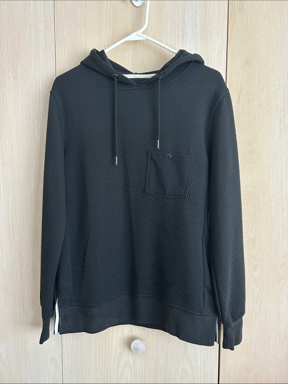Sovereign Code Black Textured Hooded Pullover